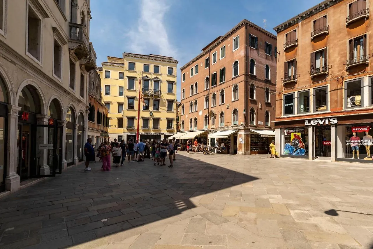 San Luca Flats Aparthotel Venice Italy