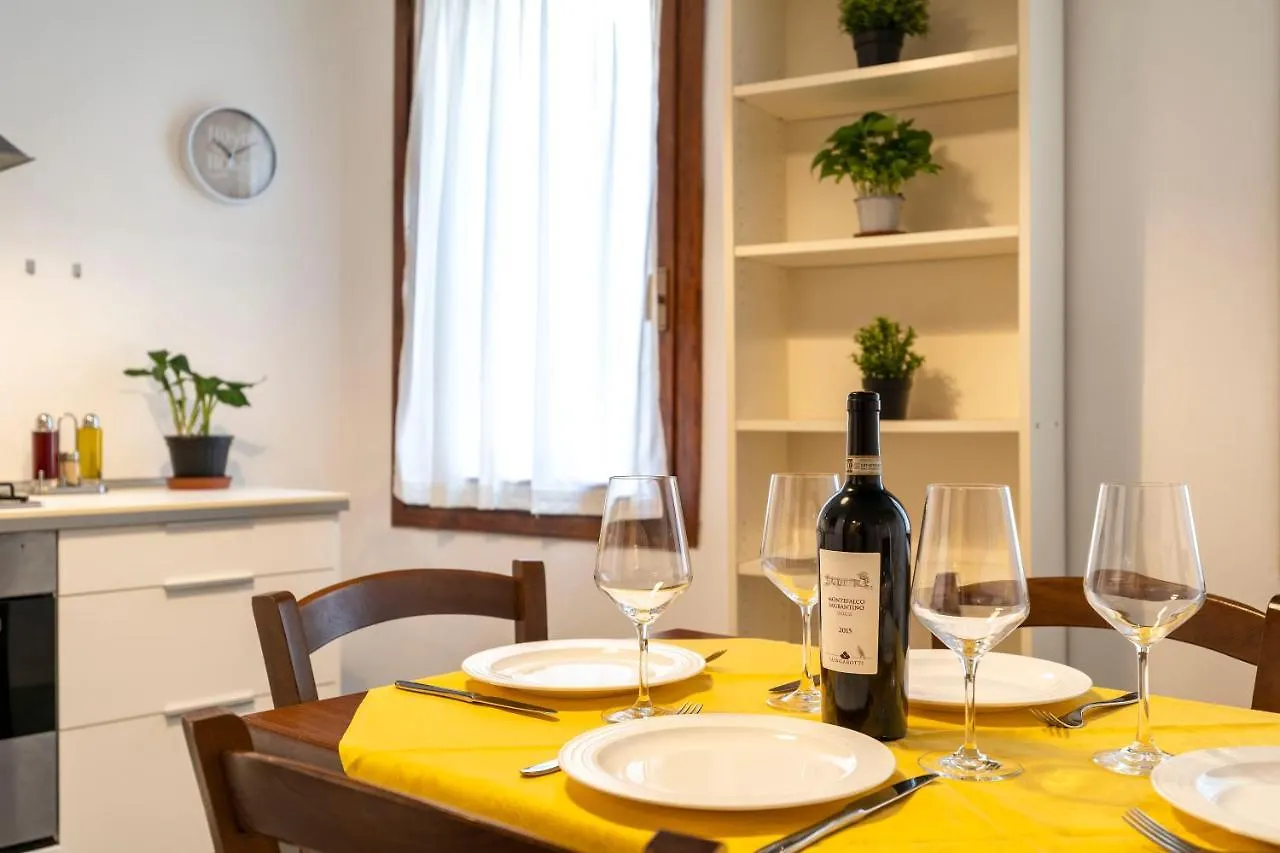 San Luca Flats Aparthotel Venice