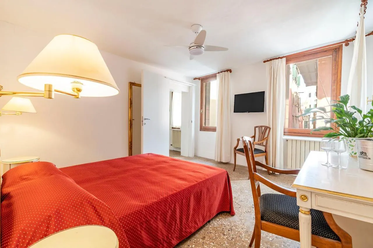 San Luca Flats Aparthotel Venice
